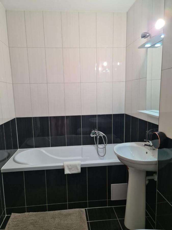 Apartamento Oscar House Braşov Exterior foto